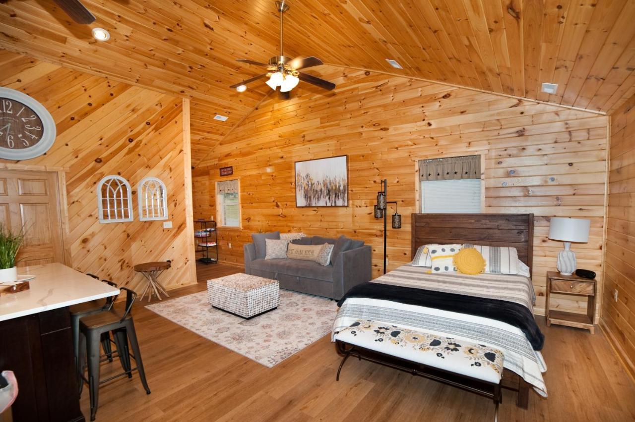 7Cs Lodging Flintstone 외부 사진